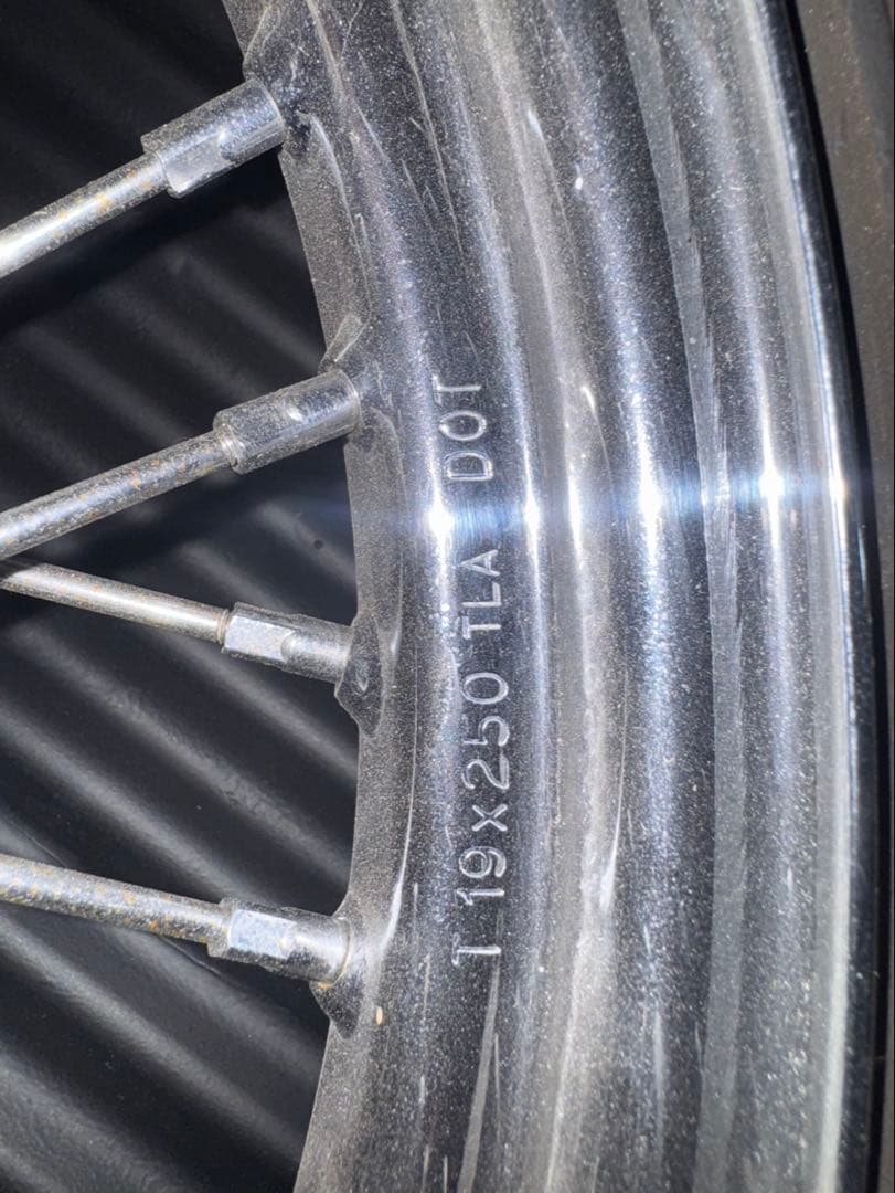 みちょぱ 　XLホイール、タイヤ