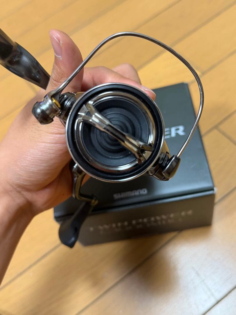 （極美品）SHIMANO TWIN POWER C3000MHG