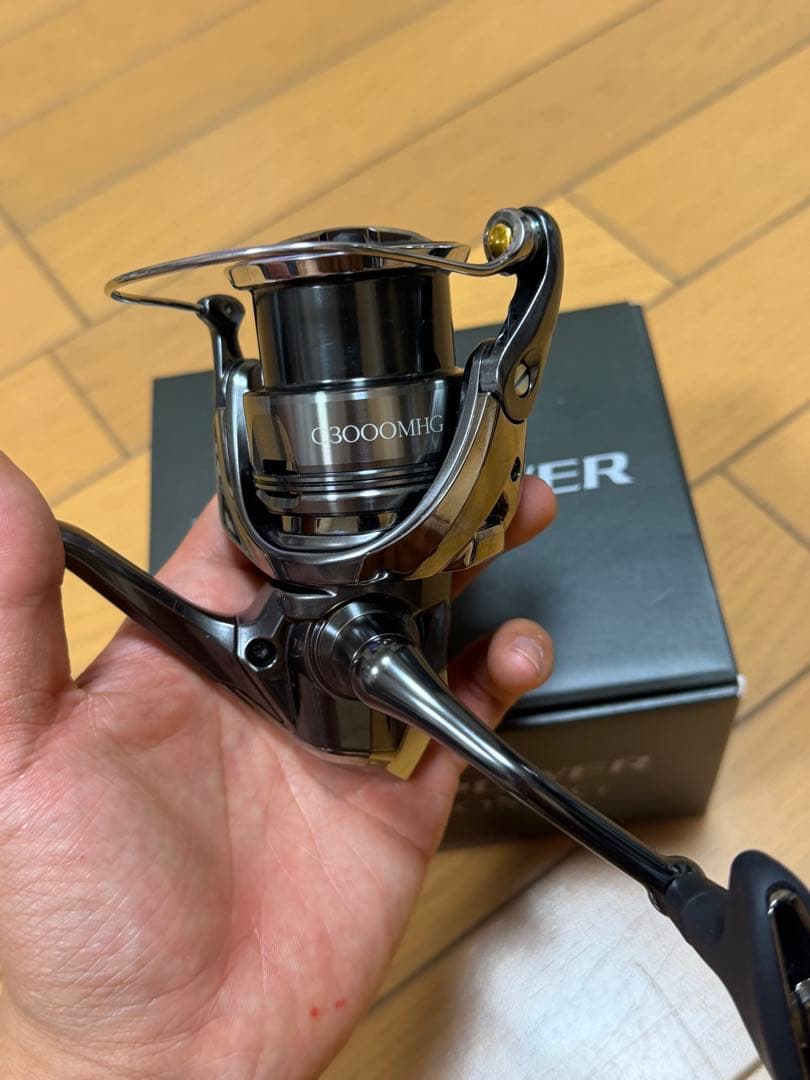 （極美品）SHIMANO TWIN POWER C3000MHG