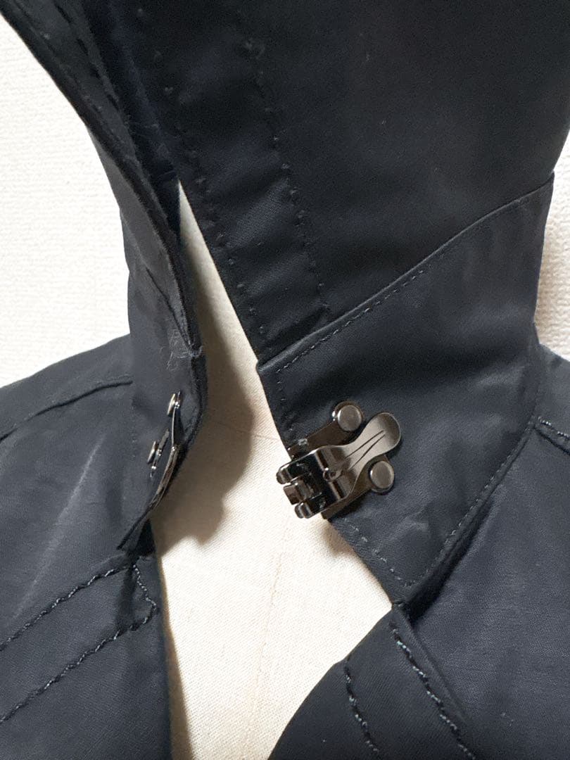 プライド トレンチコート かっこいいデザイン