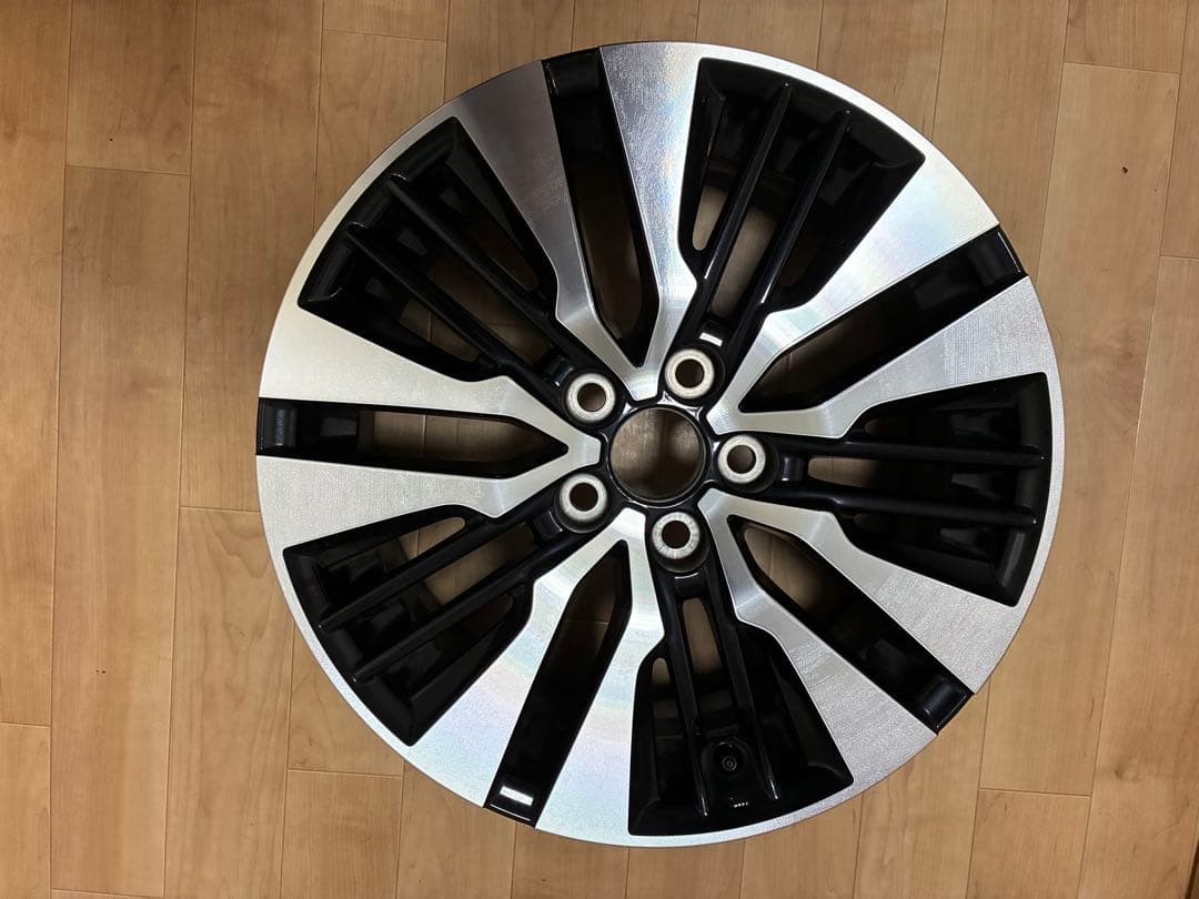 トヨタ　アルファード3# 18インチアルミホイール