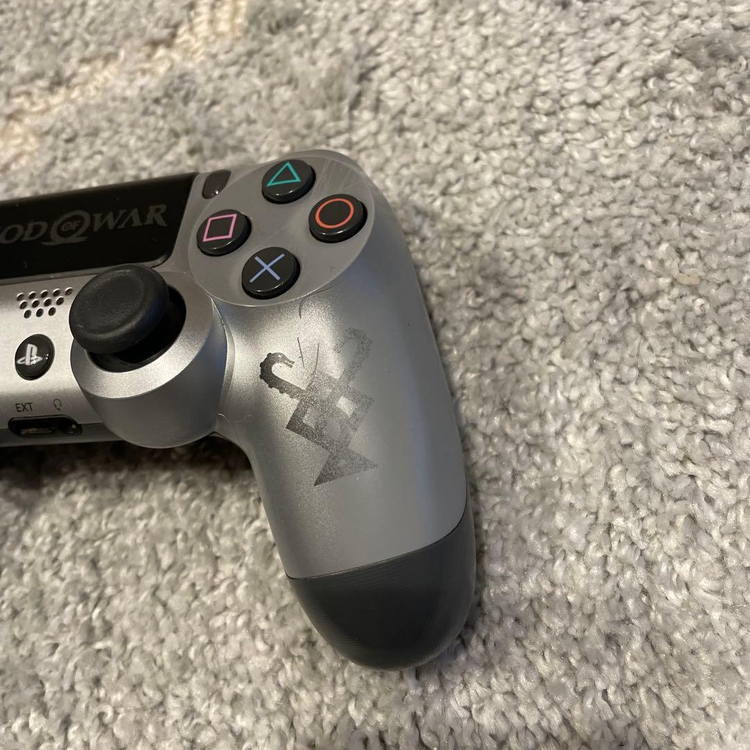 PS4 PRO 本体 GOD OF WARリミテッドエディション 1TB