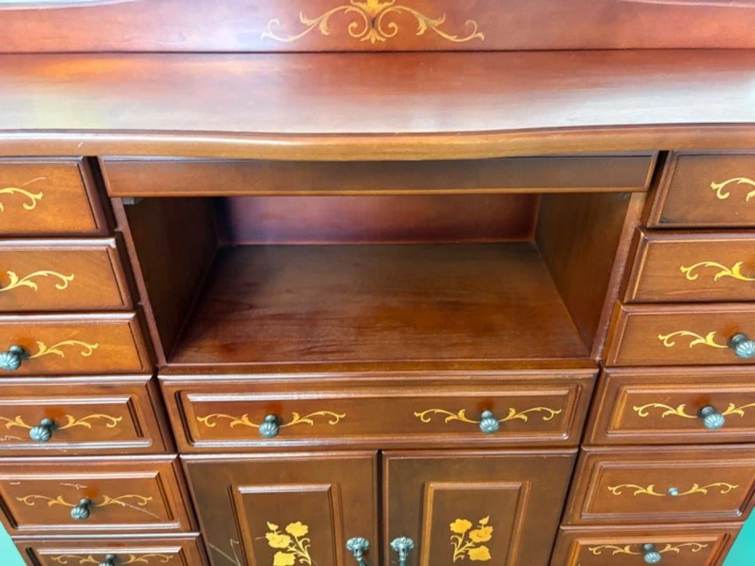 ま*ん様 イタリア調　サイドボード　象嵌細工　チェスト　キャビネット　アンティー