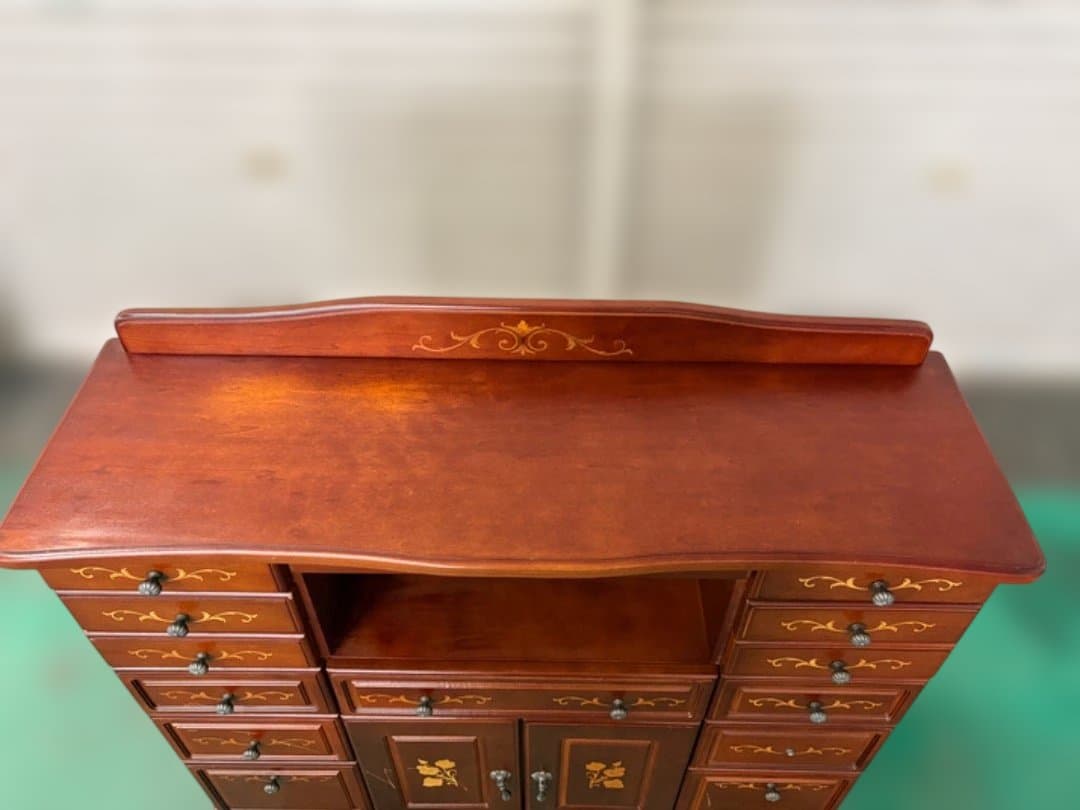 ま*ん様 イタリア調　サイドボード　象嵌細工　チェスト　キャビネット　アンティー