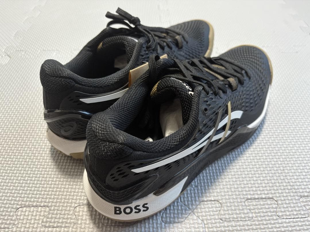 【値下げ】25.5cm アシックス BOSS 限定 ゲルレゾリューション9