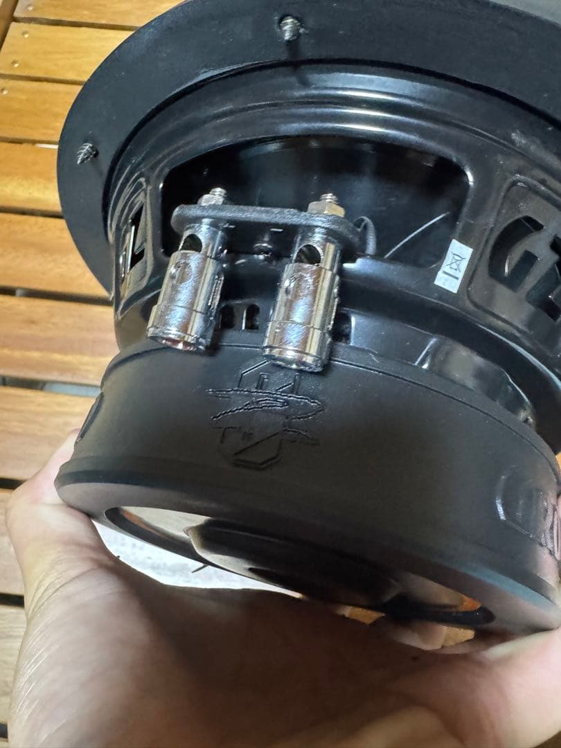 GROUND ZERO GZIW 200 サブウーファー