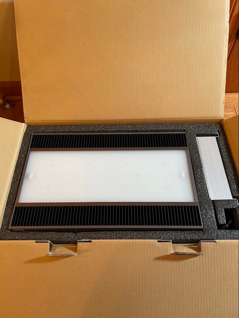 ADA SOLAR RGB 水槽用照明　シェード付