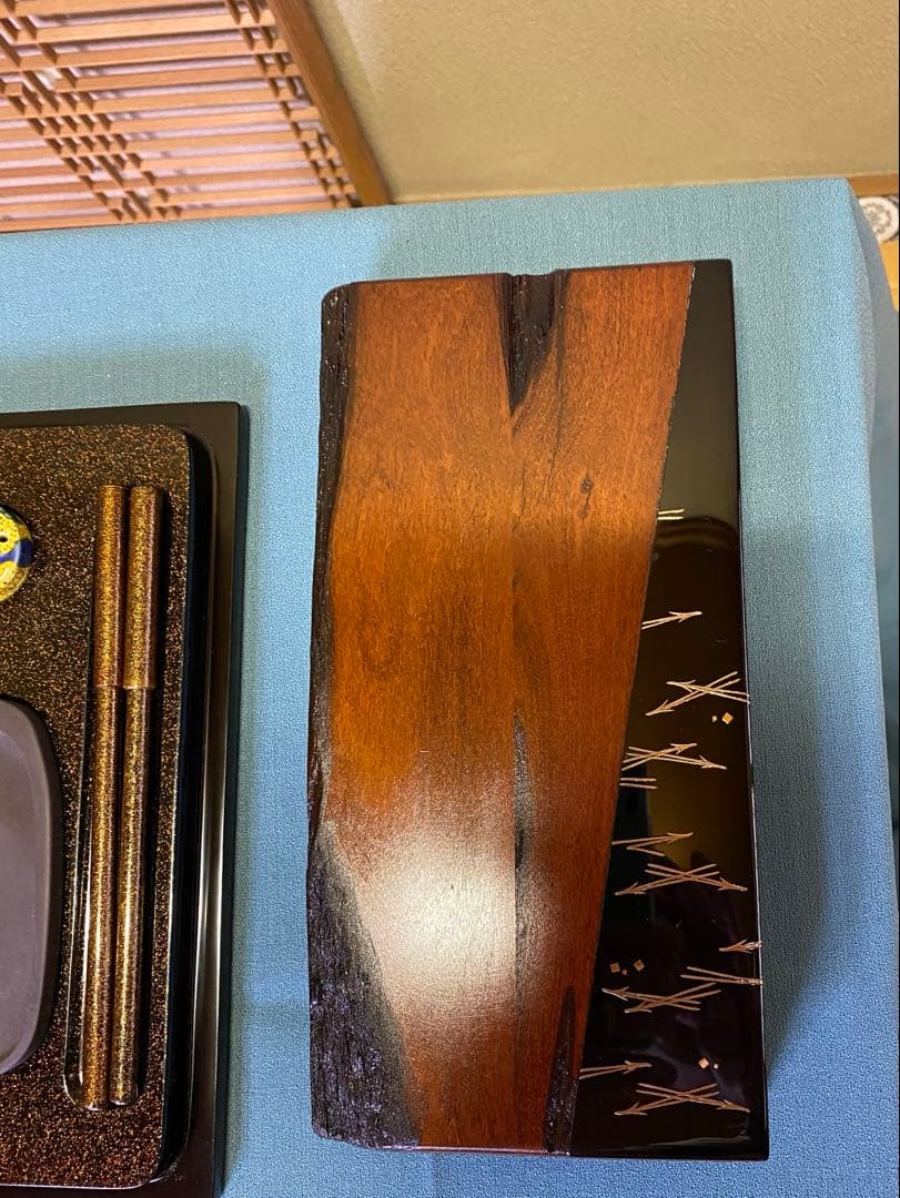 吉田華正　『住吉蒔絵硯箱』