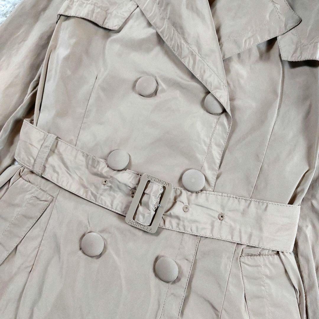 モンクレール マグノリア 大きめボタン ゆったりベルトナイロントレンチコート 2