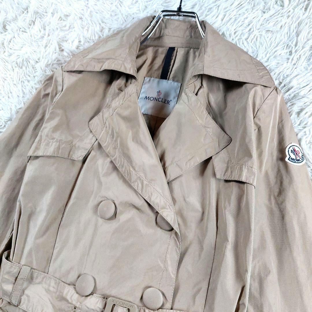 モンクレール マグノリア 大きめボタン ゆったりベルトナイロントレンチコート 2