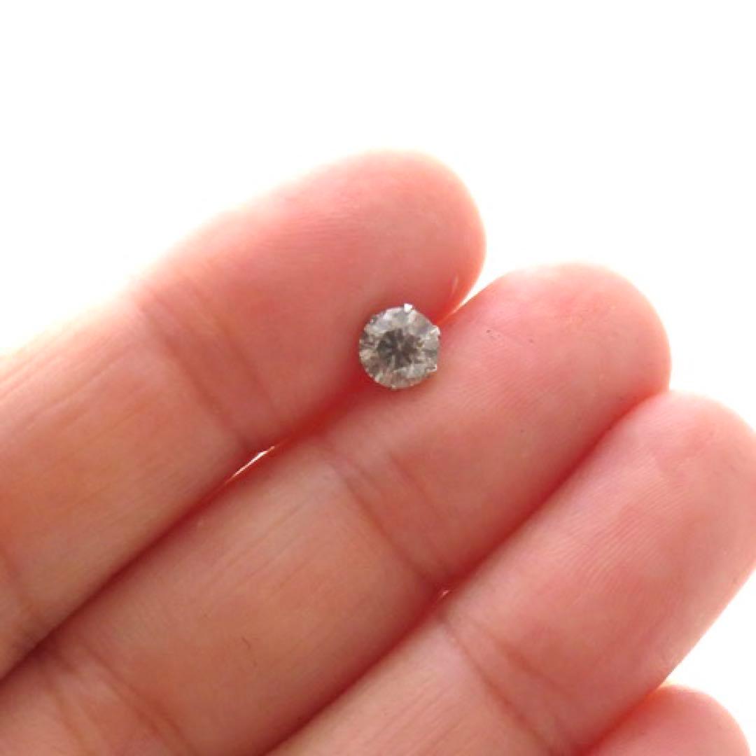 M*O様 【本物保証！】Pt900 天然ダイヤモンド 0.6ct ピアス　超お買