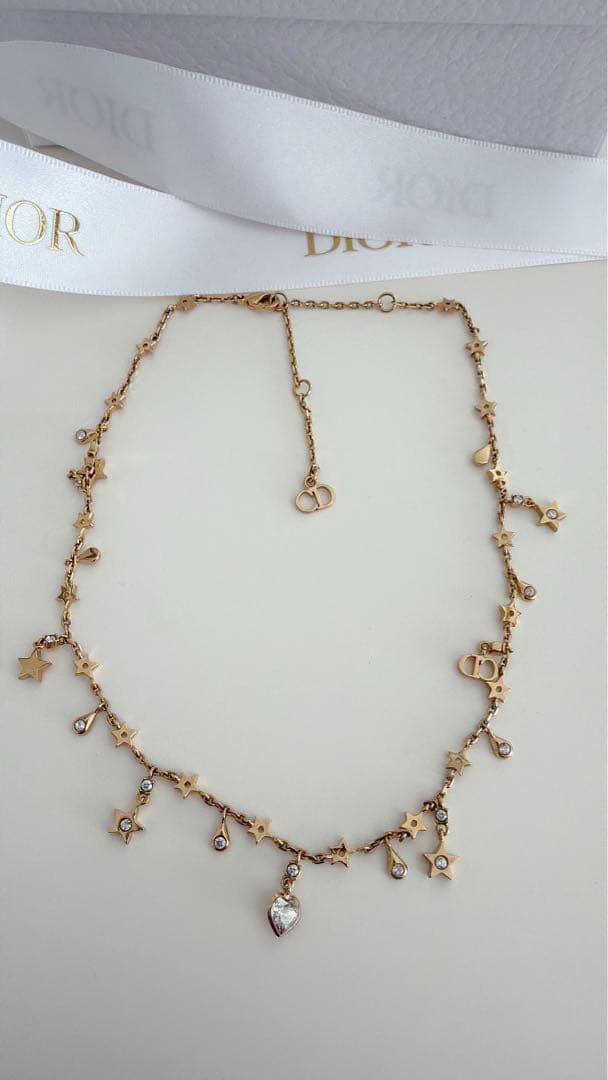 Dior ゴールド ネックレス 星型チャーム付き
