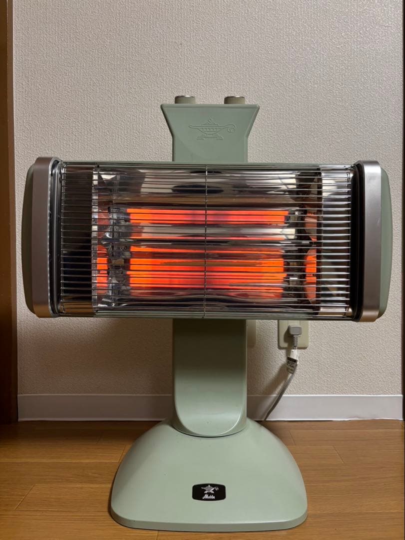 コ*3様 【お値下げ中！】アラジン　電気ストーブ/遠赤外線　グラファイトヒーター
