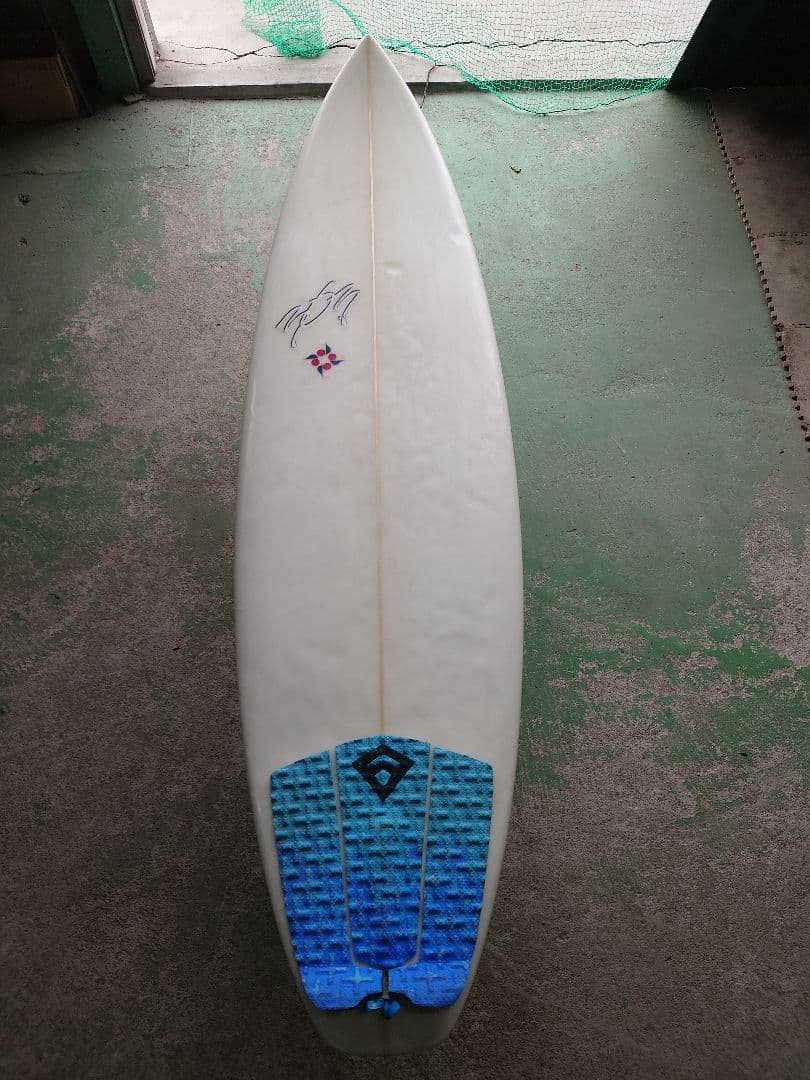 303サーフボード　ＪＪ2 モデル 6'0　FCSハードケース付き