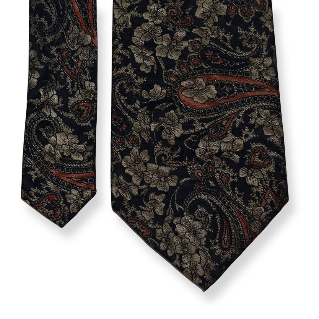 極美品✨Aquascutum ネクタイ　アクアスキュータム　ペイズリーブラック