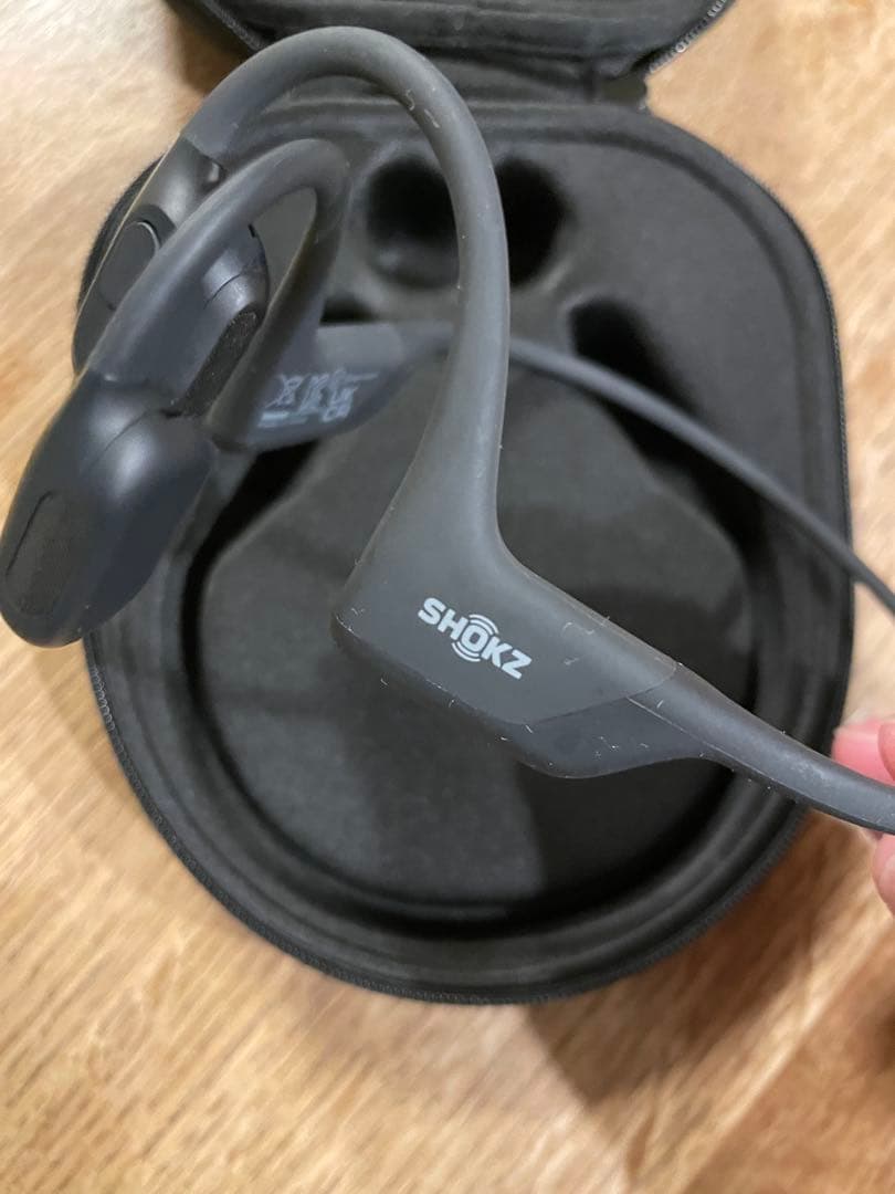 【美品】Shokz OpenRun Pro S810 骨伝導イヤホン 箱ケース付
