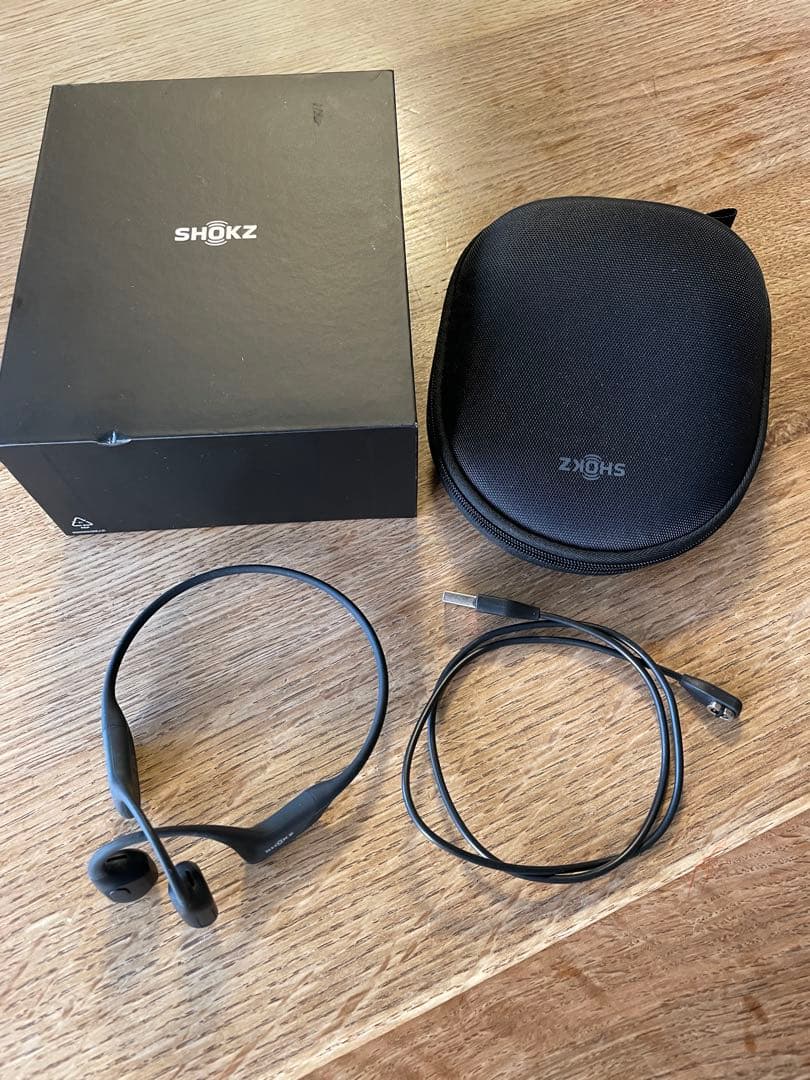 【美品】Shokz OpenRun Pro S810 骨伝導イヤホン 箱ケース付
