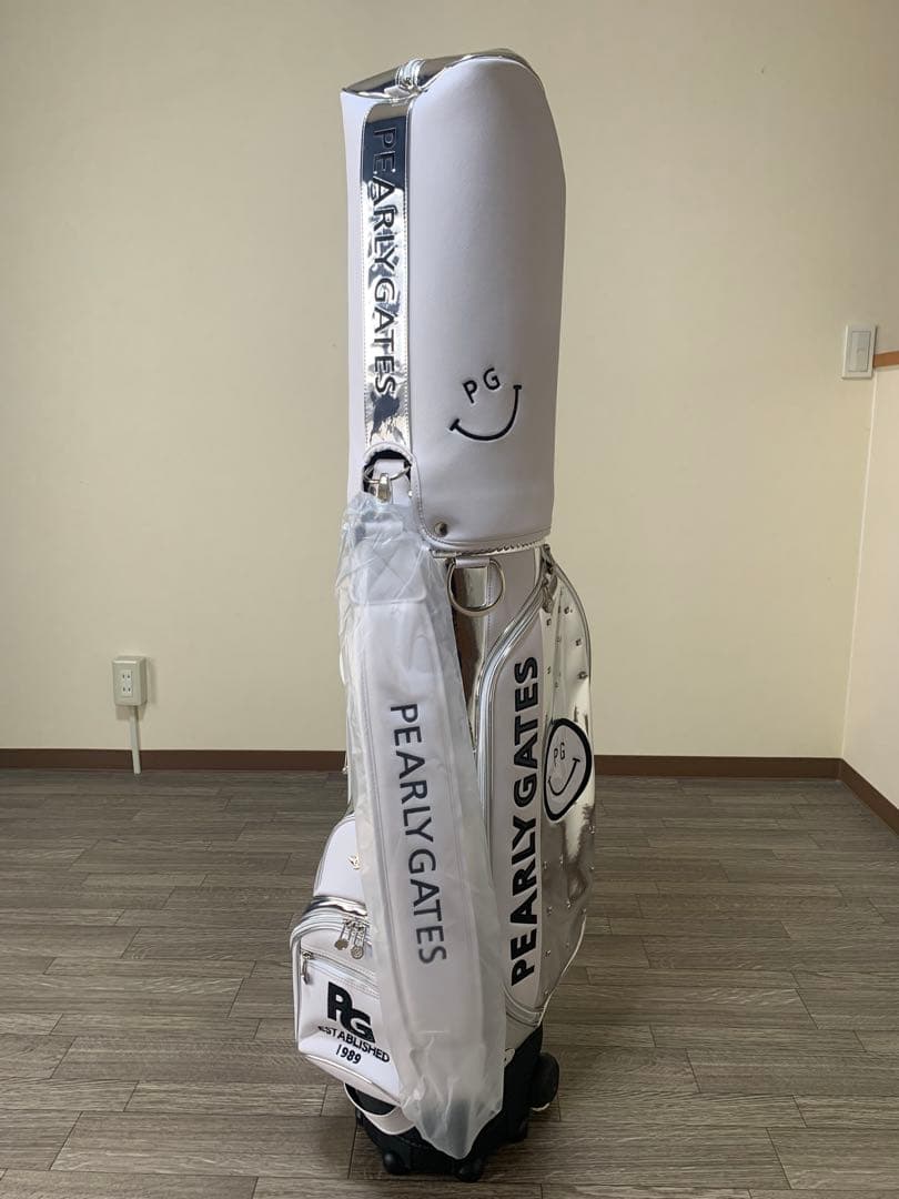 PEARLY GATES パーリーゲイツ　キャスター付キャディバッグ