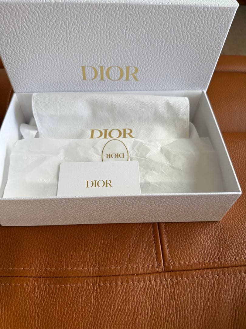 Dior iPhone16Proケース　カナージュ　ラムスキン