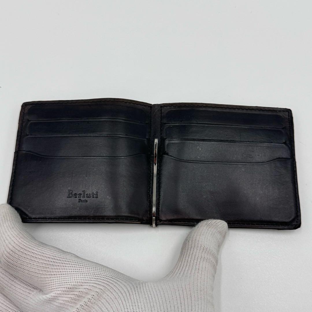ベルルッティ カリグラフィ レザー マネークリップ カードケース 2つ折り財布