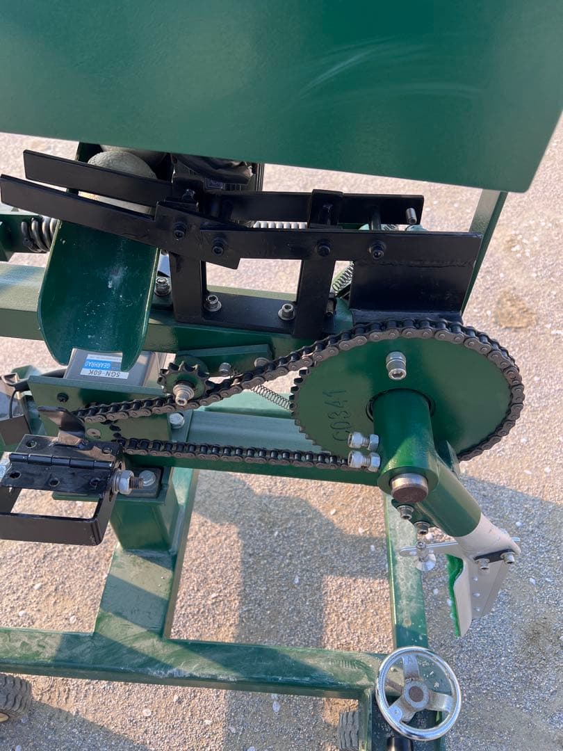 FIELD FORCE 小型アーム式ピッチングマシン｜FKAM-1001