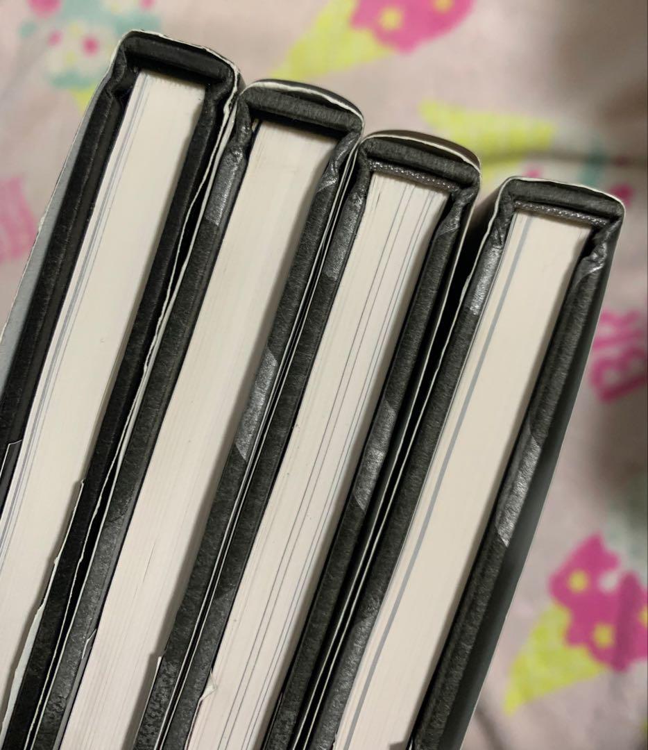 ベクシンスキー　Beksinski 作品集 4冊セット