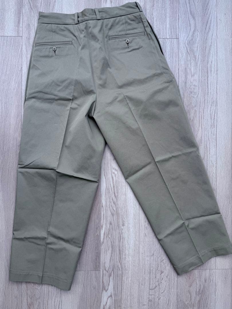 blurhmsROOTSTOCK チノパンツ　サイズ4