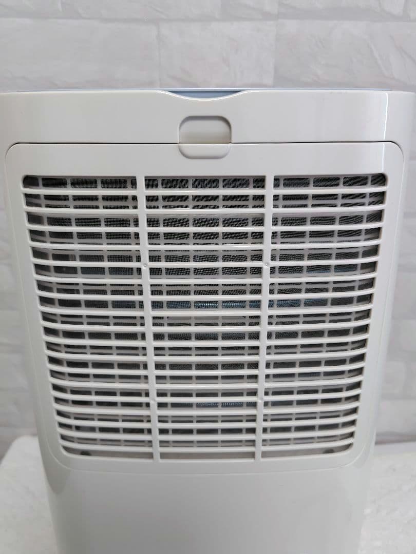 シャープ プラズマクラスター 衣類乾燥除湿機 CV-F71-W 2019年製