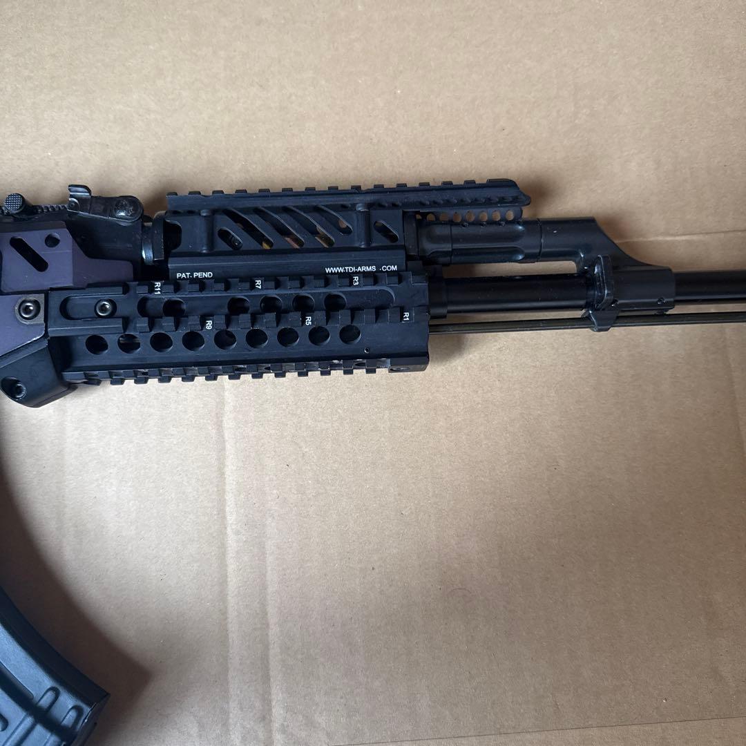 東京マルイ　電動ガン　AK47 動作未確認