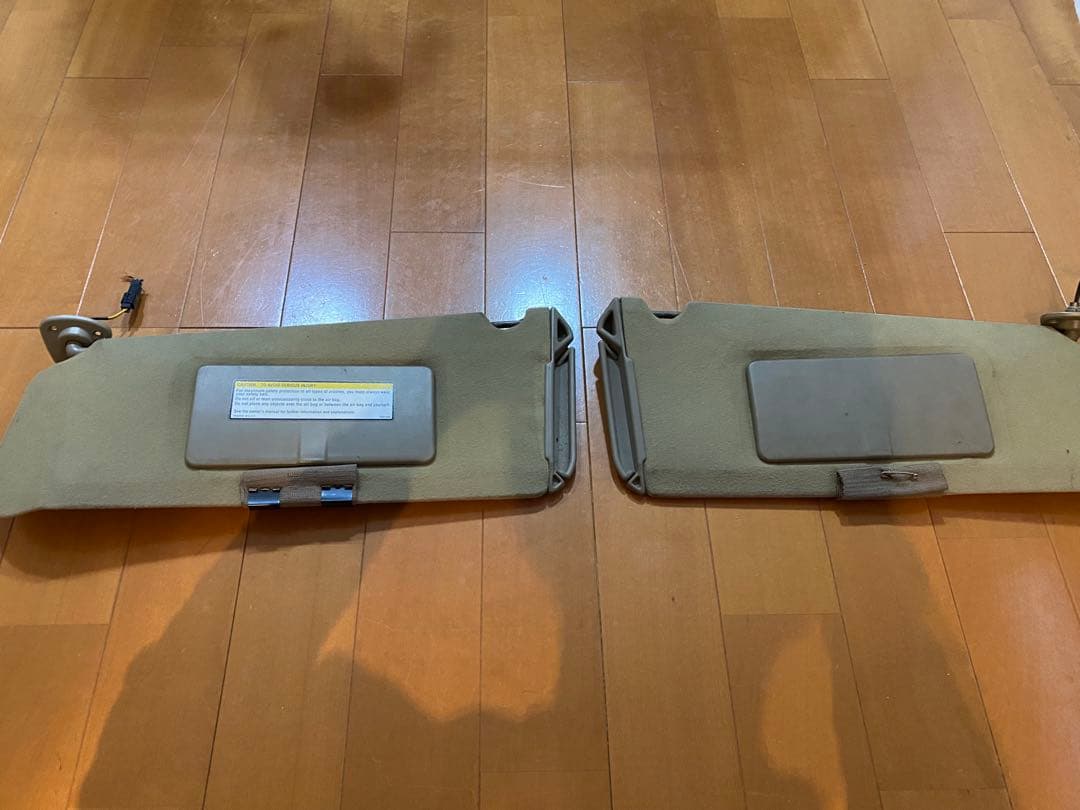 シボレー　タホ　サンバイザー　タン色　C/K サバーバン　C1500