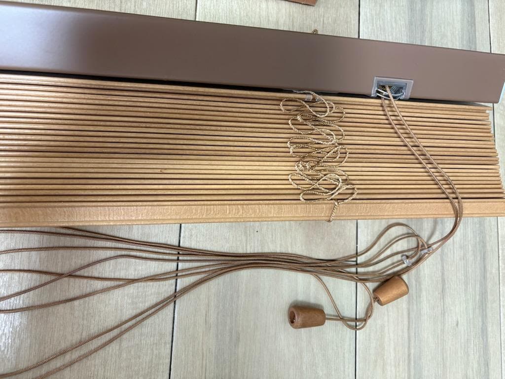 木製ブラインド　欧米チーク　132×111　1枚