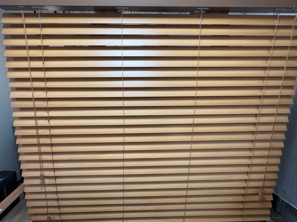 木製ブラインド　欧米チーク　132×111　1枚