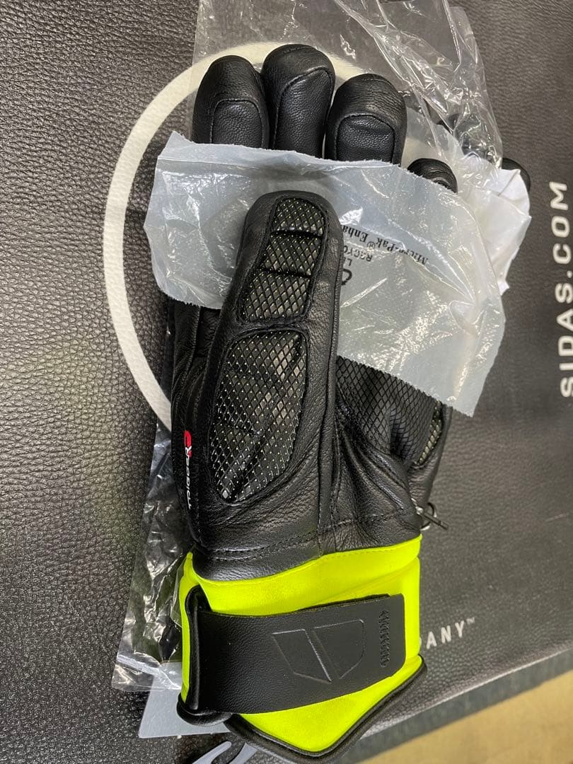 レキ Worldcup Race Downhill S 8.5新品未使用品