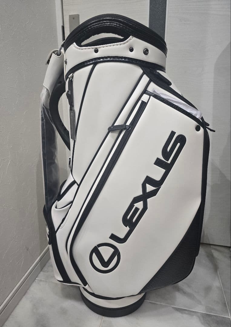 【新品未使用】Lexus ゴルフバッグ ホワイト