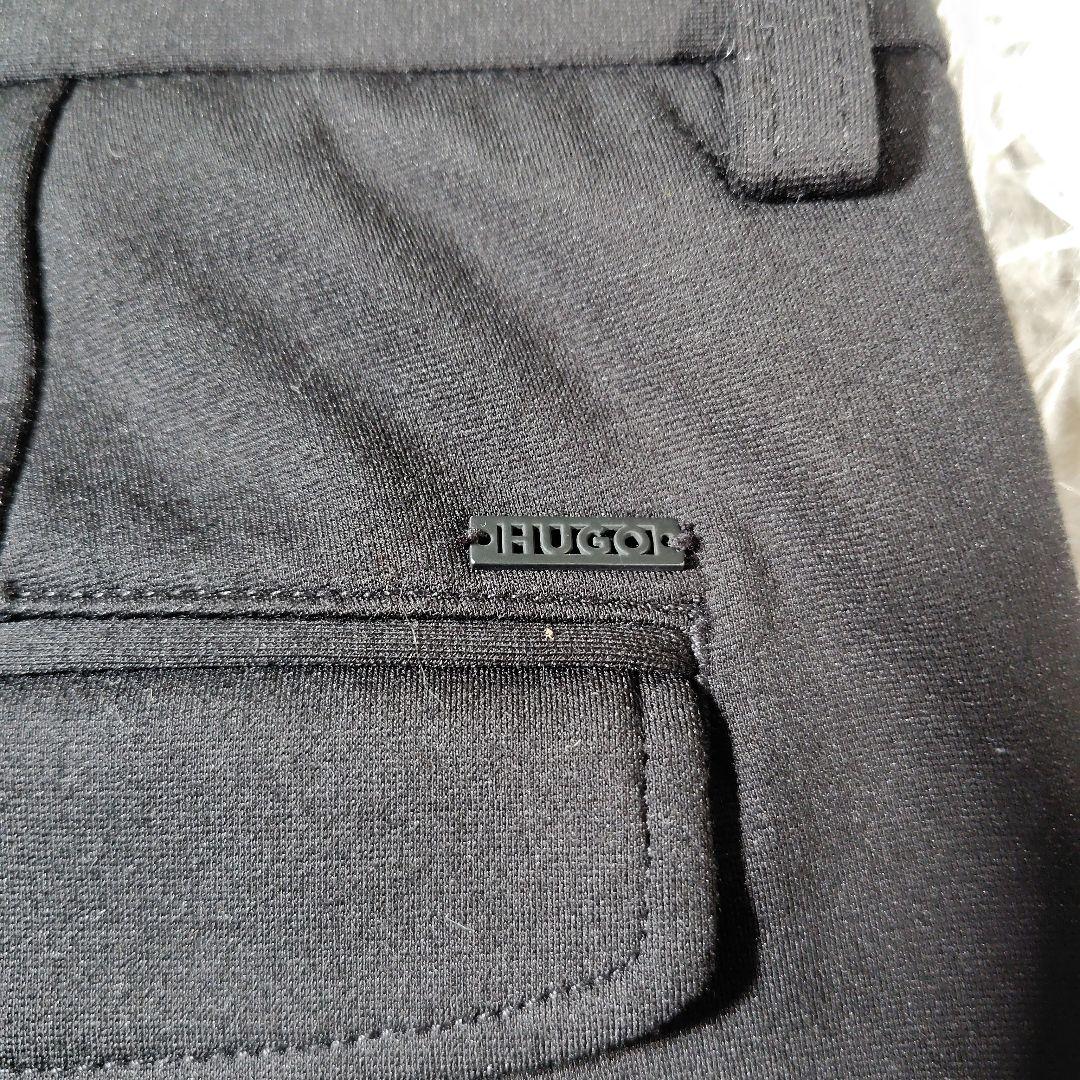 美品✨ヒューゴ　トラベルスーツ　セットアップ　スーパーフレックス　ストレッチ　黒