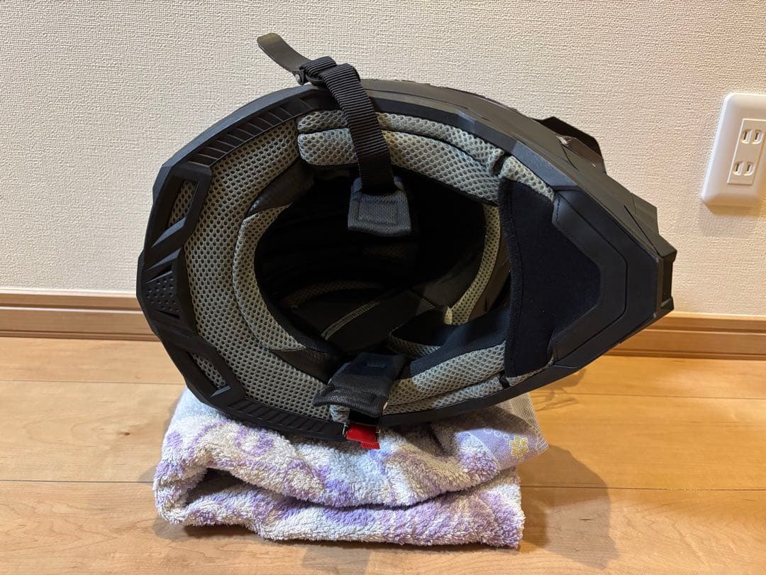 オフロードヘルメットマットブラック 全排気量対応