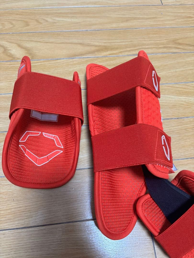 赤 エルボーガード フットガードストラップ付き