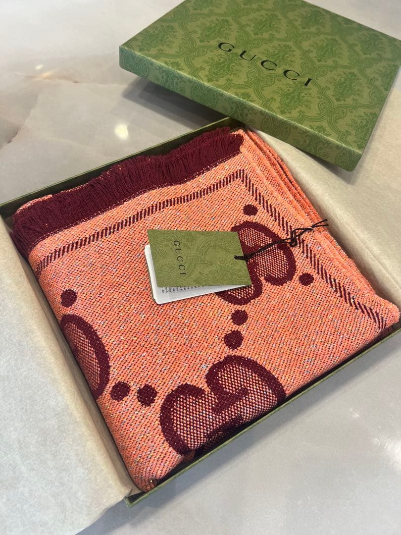 【新品箱付】GUCCIグッチ マフラーGGウール ラメジャカードピンク/ボルドー