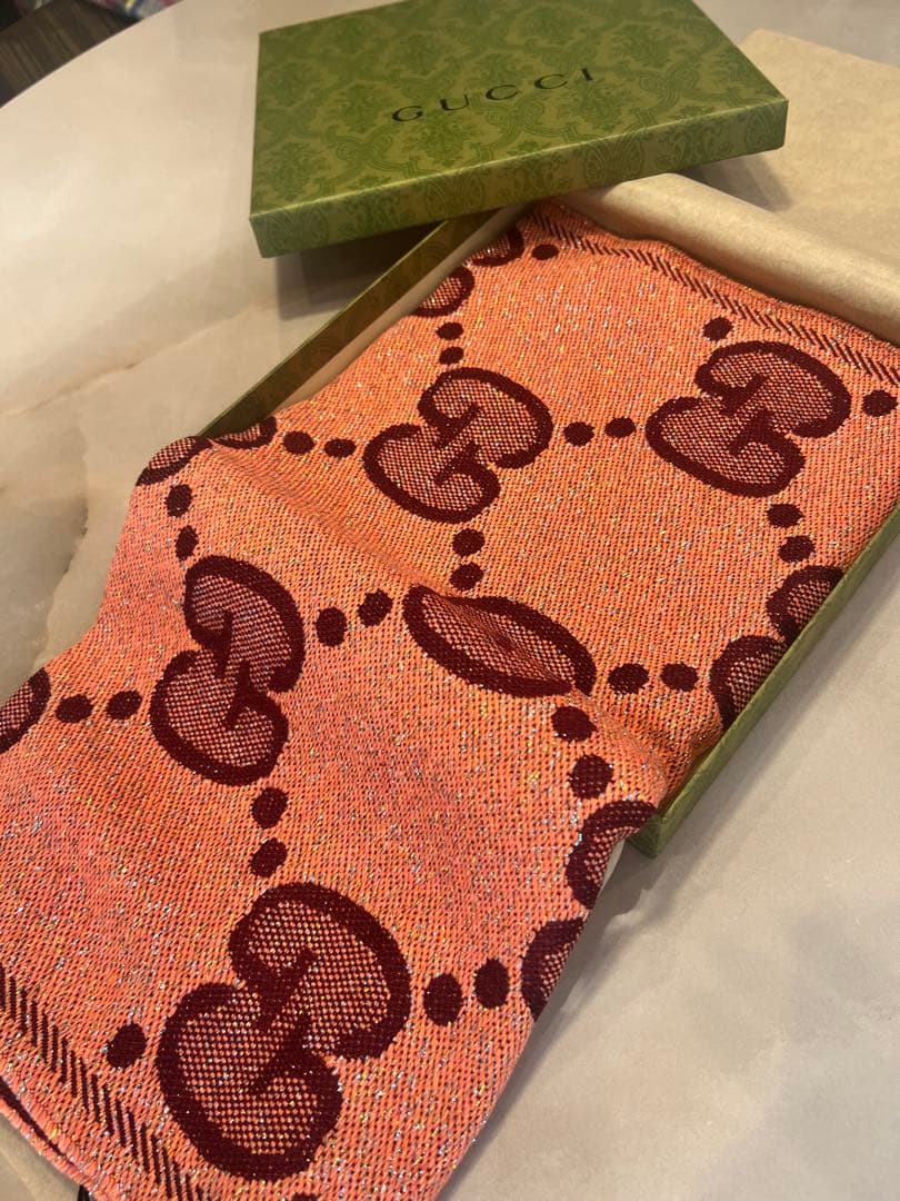 【新品箱付】GUCCIグッチ マフラーGGウール ラメジャカードピンク/ボルドー