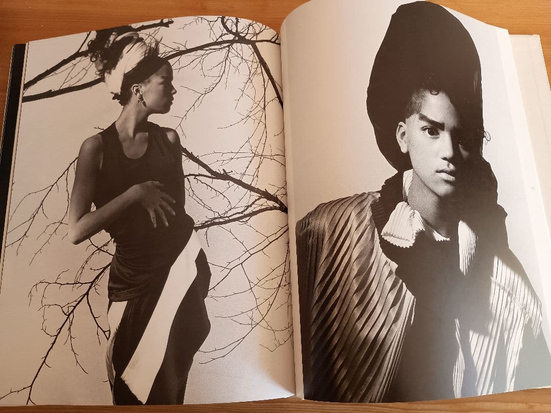 COMMEdesGARCONS コムデギャルソン 1986コレクション写真集