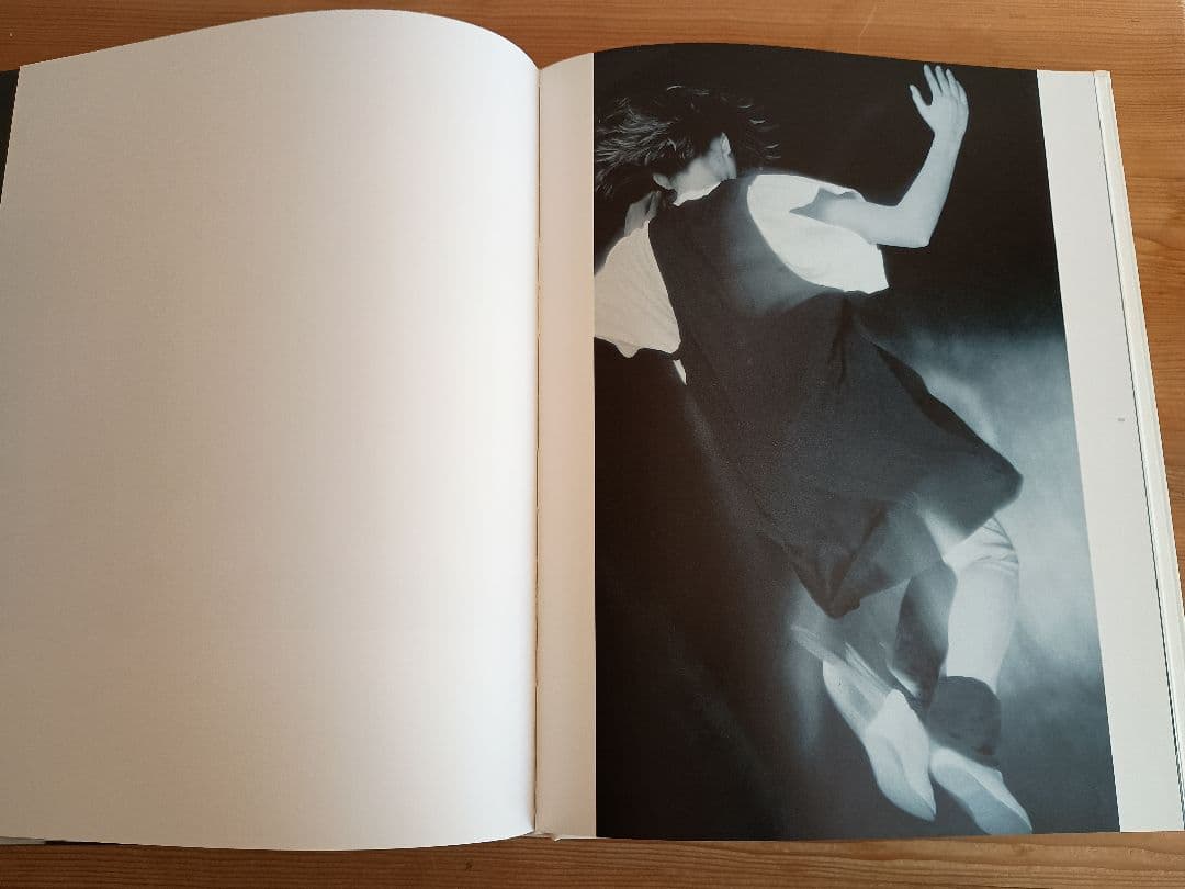 COMMEdesGARCONS コムデギャルソン 1986コレクション写真集