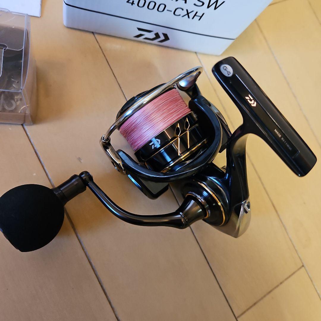 Daiwa 22CALDIA SW 4000-CXH スピニングリール