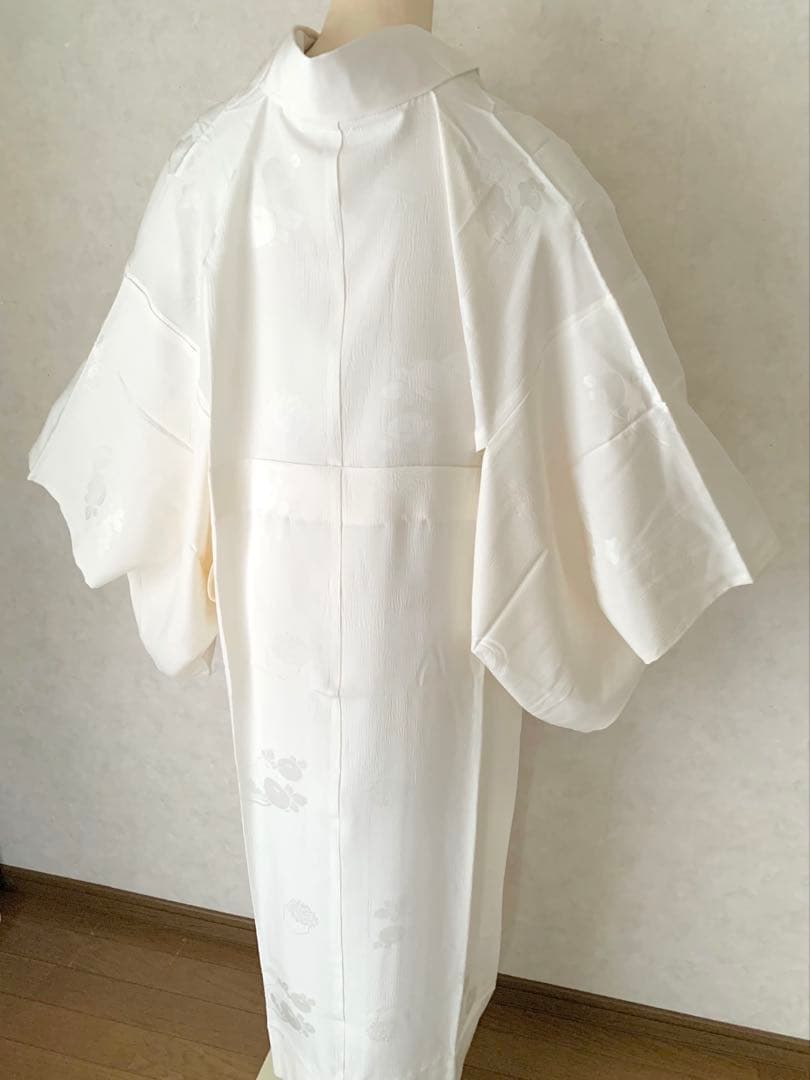 G09 未使用 菊梅模様織出し 正絹 長襦袢 裄68