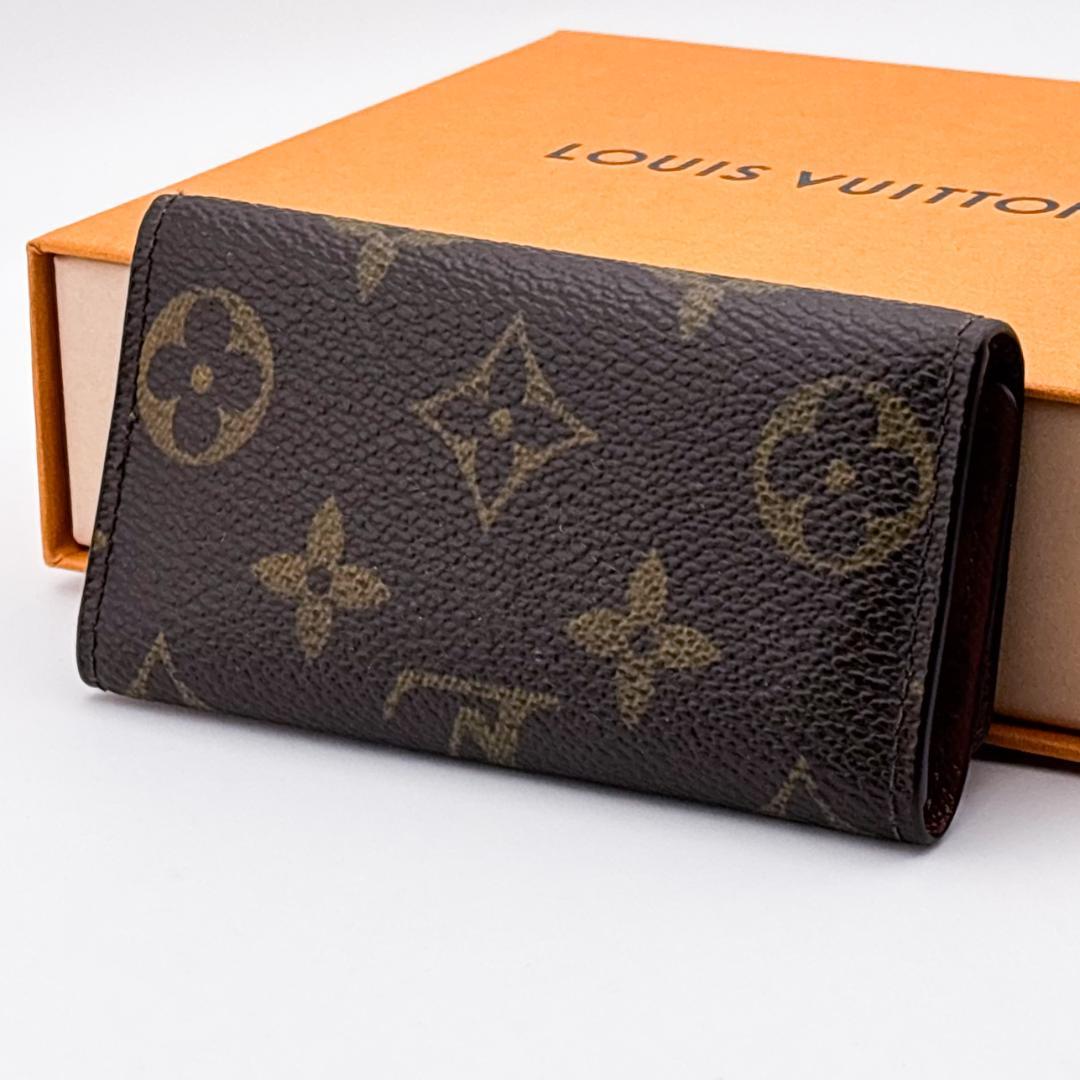 ココ ルイヴィトン モノグラム　ミュルティクレ4