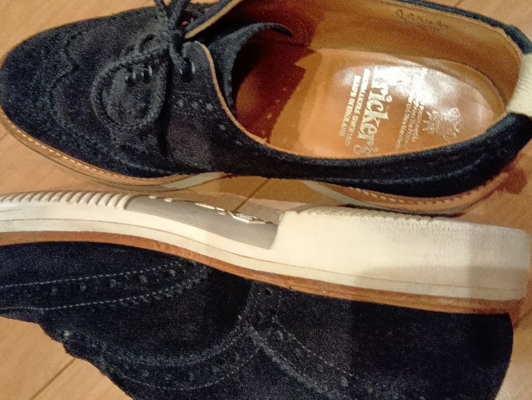 Tricker's ブラックスエード ドレスシューズ　UK8 トリッカーズ