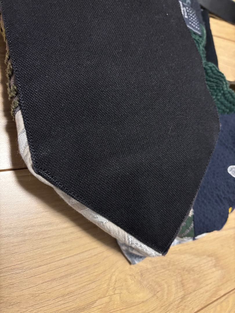 ミナペルホネン　mina perhonen ピースバック