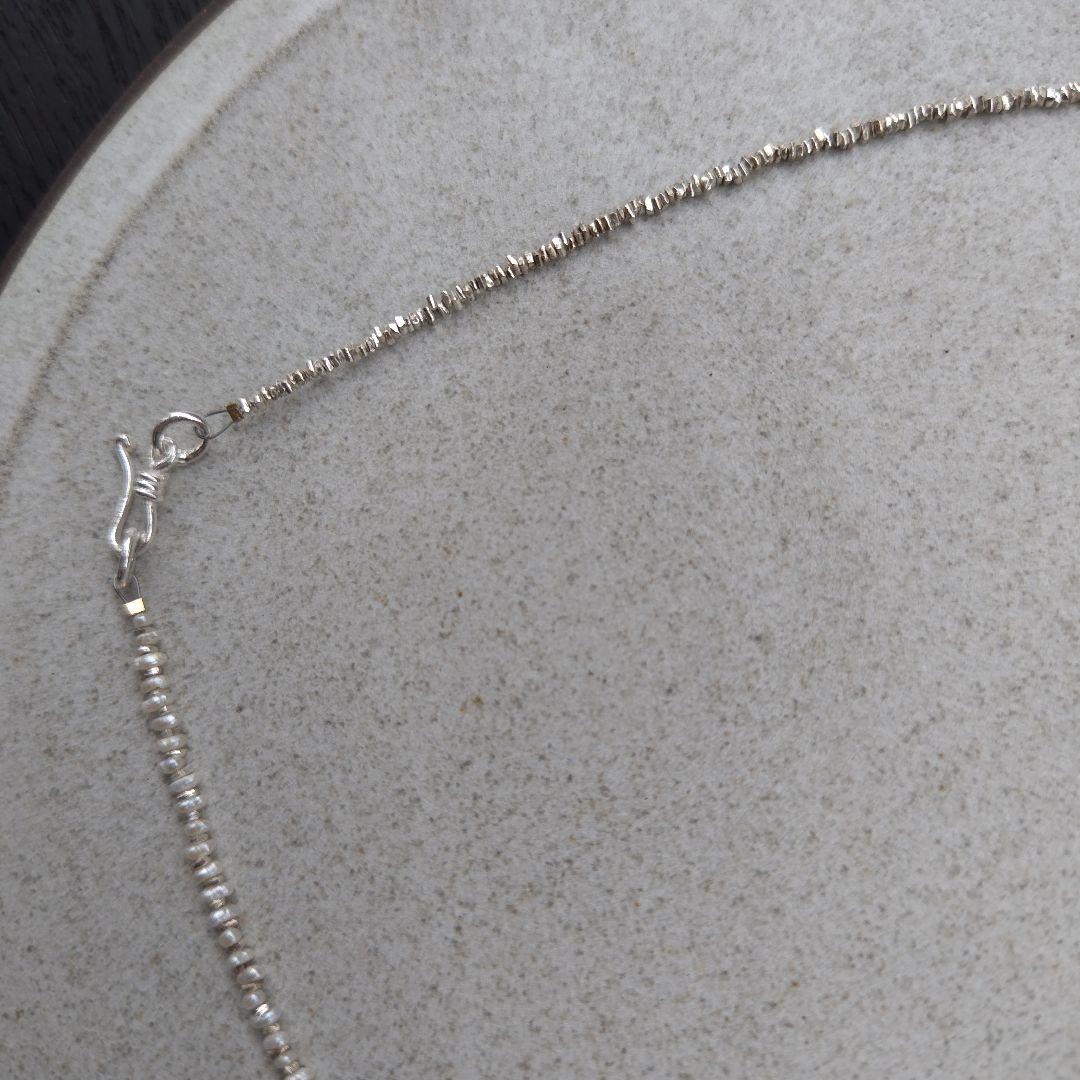 素麺みたいな^^パール＆極小カレンシルバービーズのネックレス