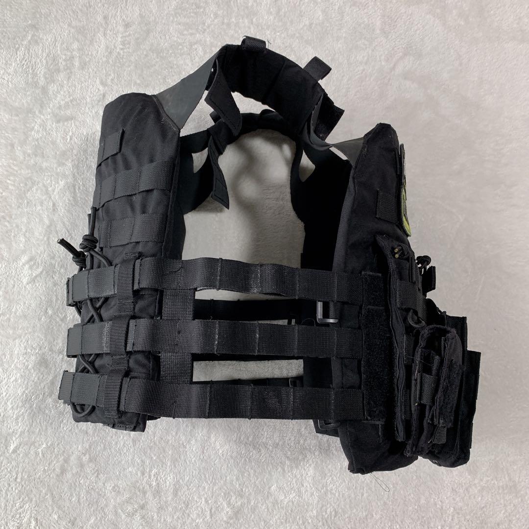Frigate Bird社 タクティカル ベスト サバゲー 付属品多数