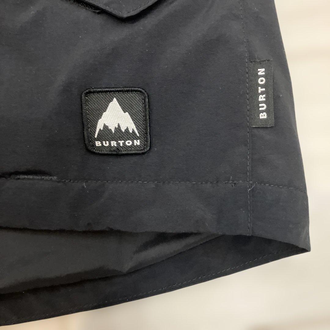 バートンキッズ　スキーウェア　スノーボードウェアM 140 黒　グレー　白