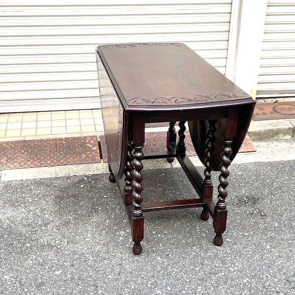 イギリスアンティーク　ゲートレッグバタフライテーブル　ツイストレッグ